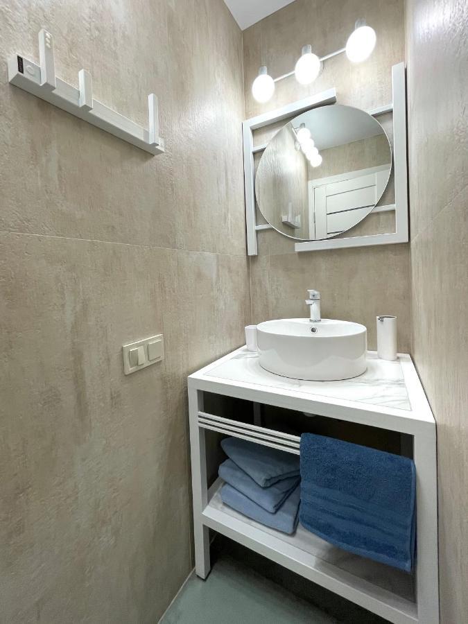 Novel Glebova Apartment Λβιβ Εξωτερικό φωτογραφία