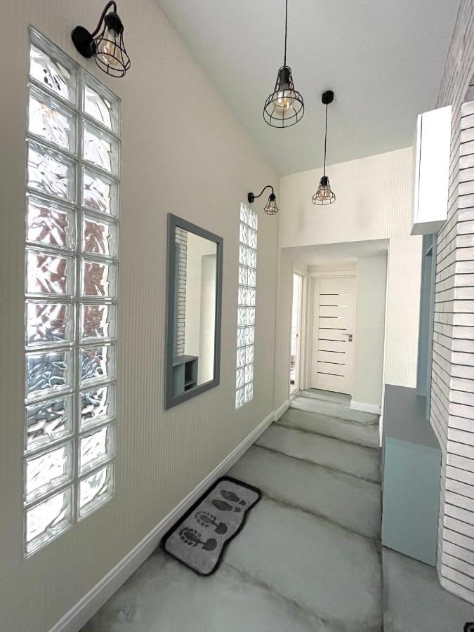 Novel Glebova Apartment Λβιβ Εξωτερικό φωτογραφία